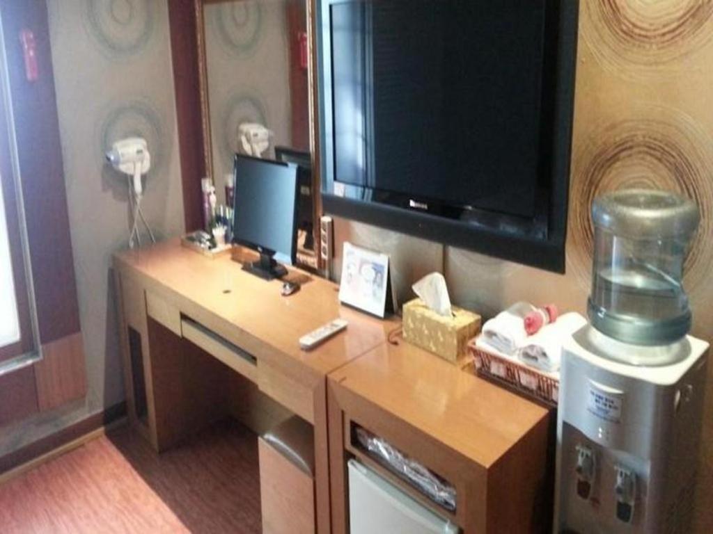 Valentine Hotel Коян Экстерьер фото