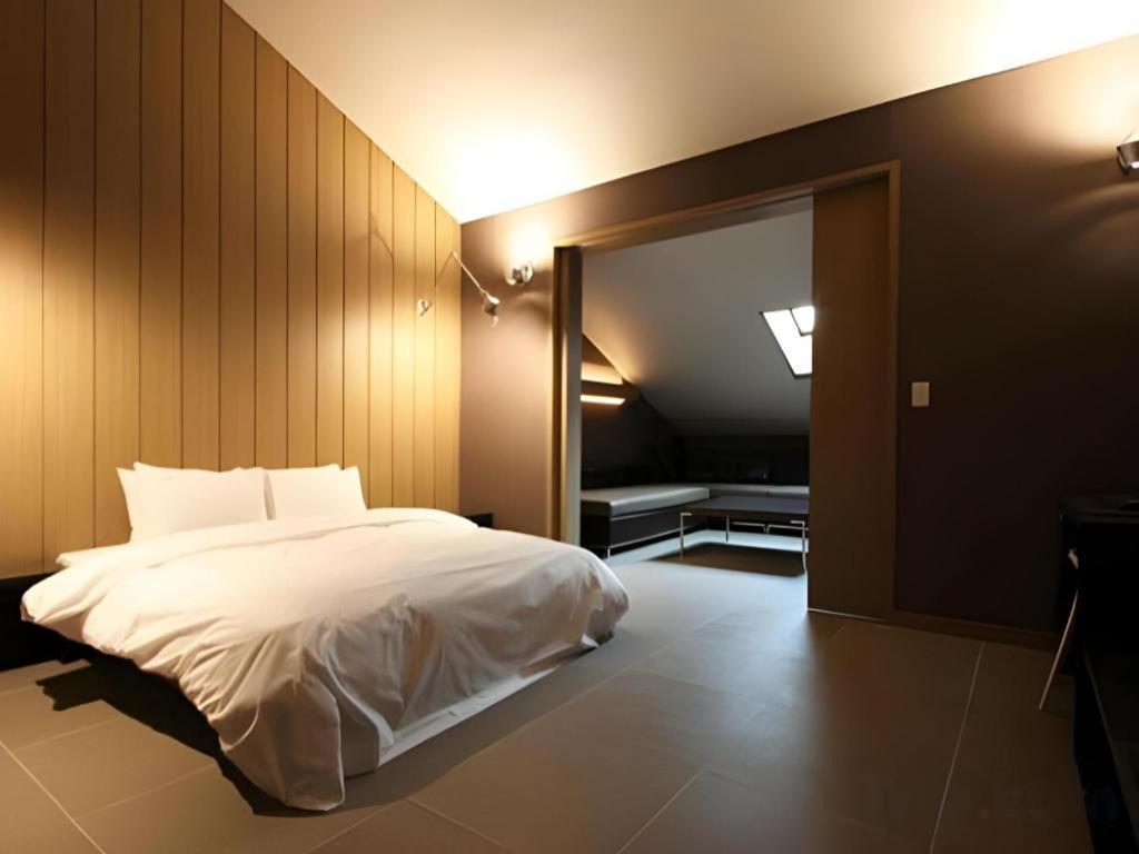 Valentine Hotel Коян Экстерьер фото