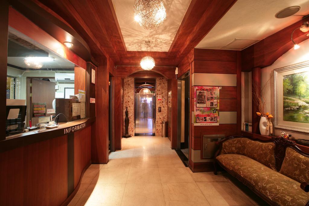 Valentine Hotel Коян Экстерьер фото